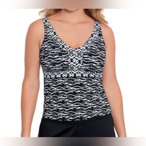 SWIM SOLUTIONS Womens Printed Tankini Top